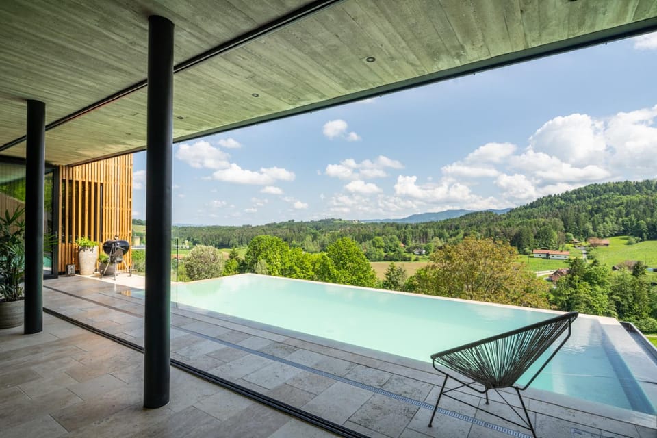 Natural landscape, View (from property/room), Balcony/Terrace, Pool view, Swimming pool