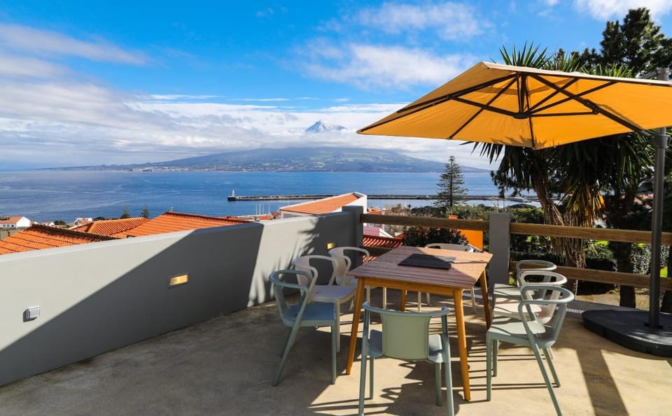 Patio, View (from property/room), Balcony/Terrace, Mountain view, Sea view