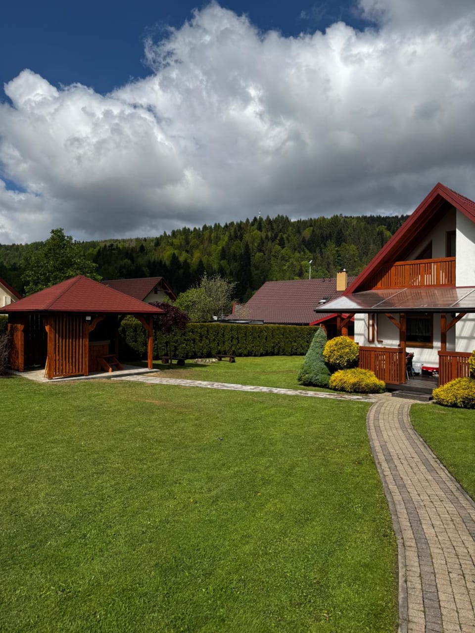 Property building, Garden, Hot Tub