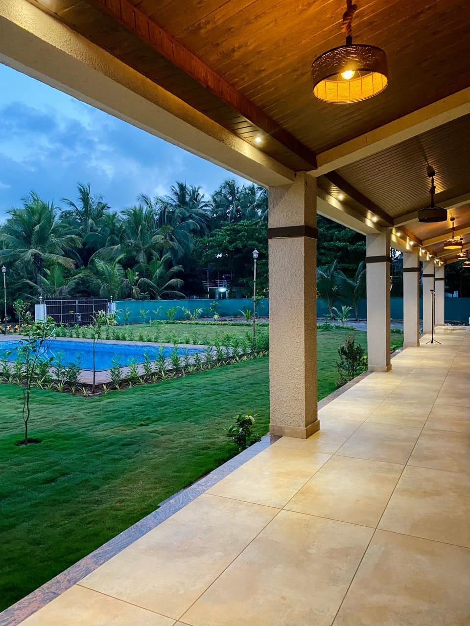 Patio, Spring, Day, Natural landscape, Garden, Garden