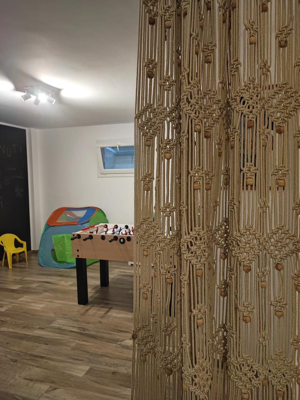 Game Room, Living room, Seating area, Kids's club