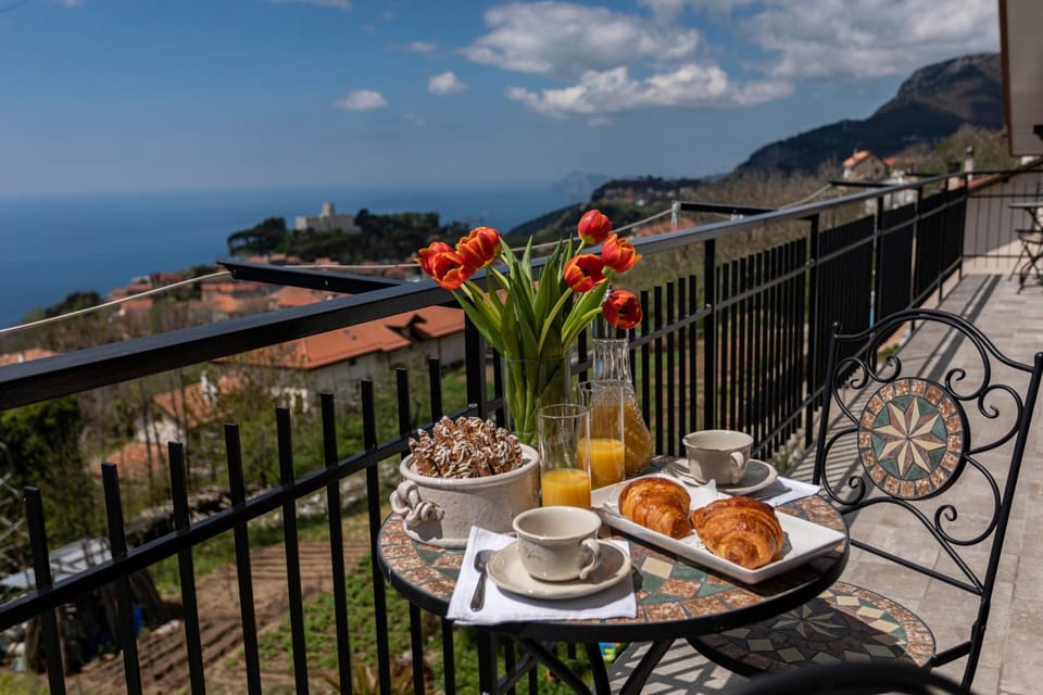 Agriturismo Punta San Lazzaro Farm Stay in Agerola