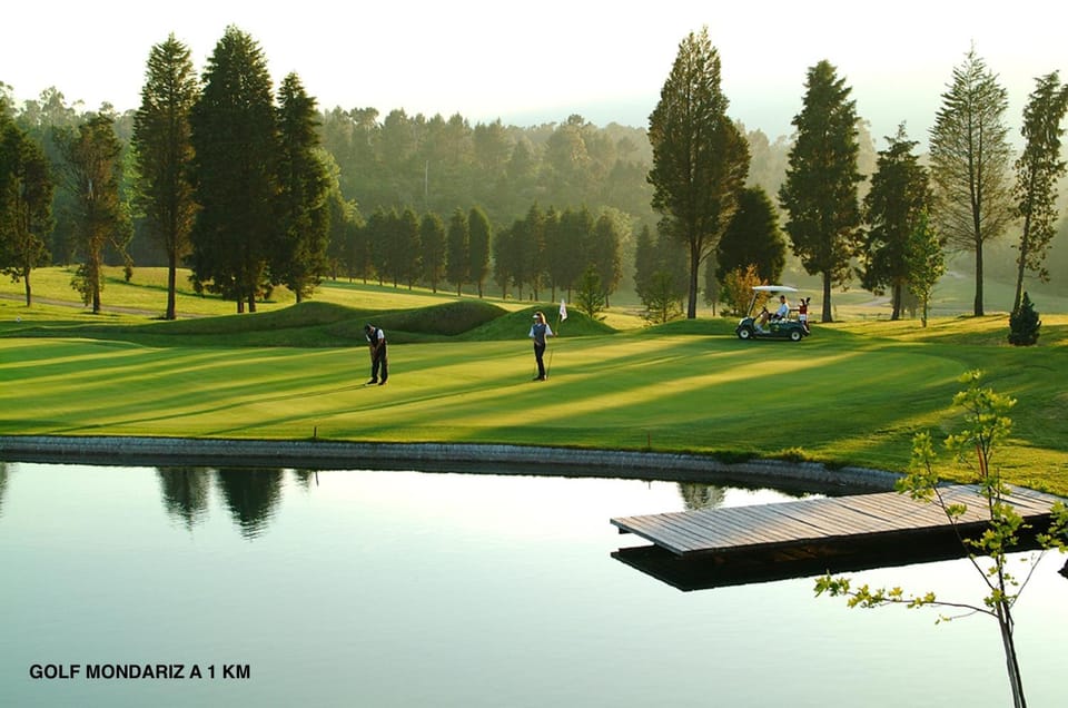 Nearby landmark, Golfcourse