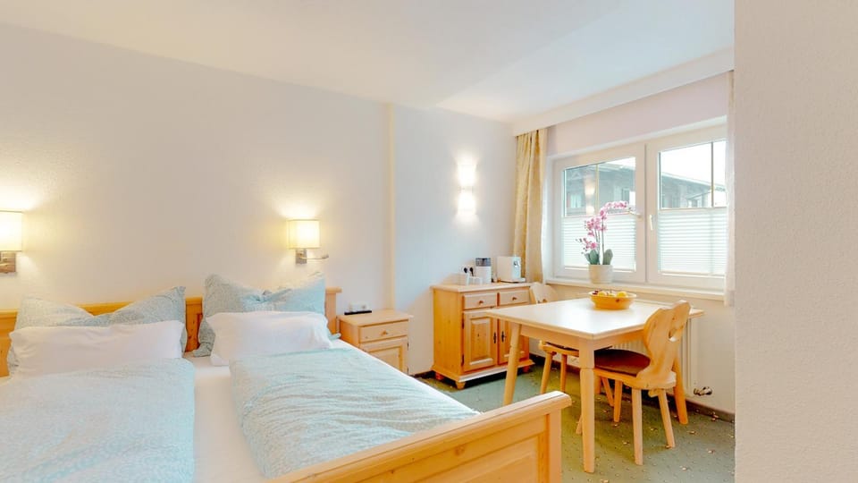 Photo of the whole room, Seating area, Bedroom