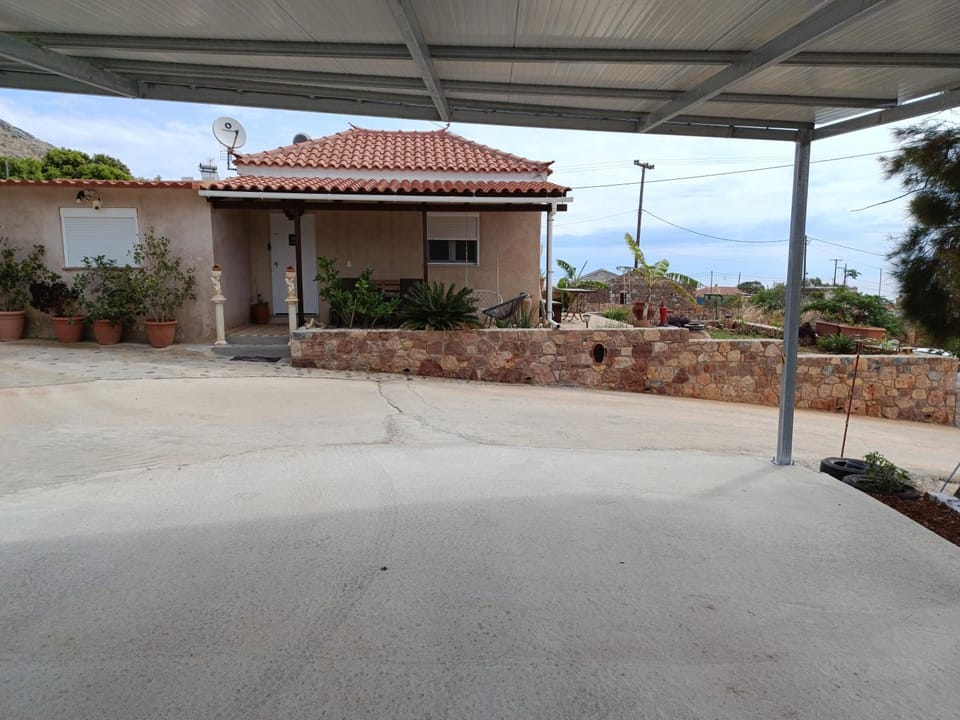 zikos house House in Islands