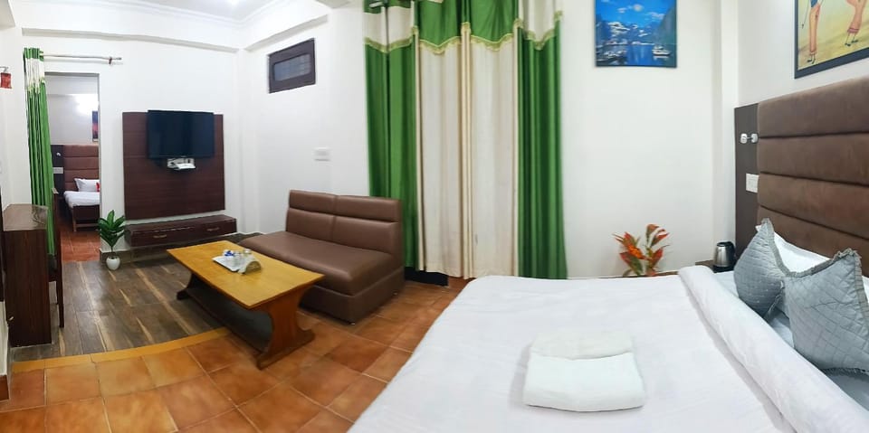 TV and multimedia, Living room, towels