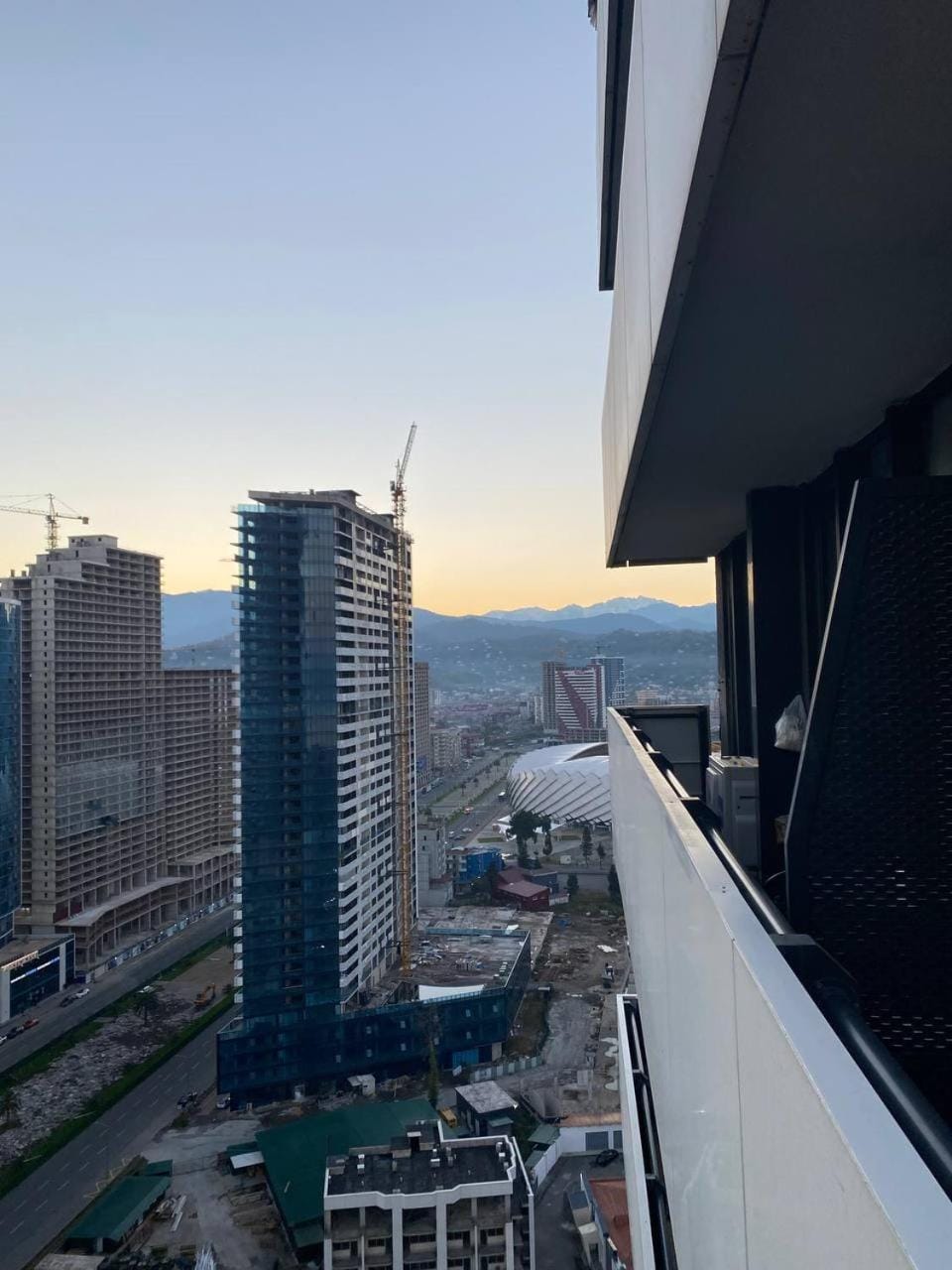 Property building, Day, City view