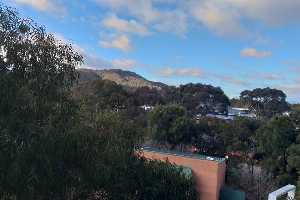 Lux 2 Bed 2 Bath Secure Parking Apartment in the Heart of Dickson, Canberra Apartment in Canberra