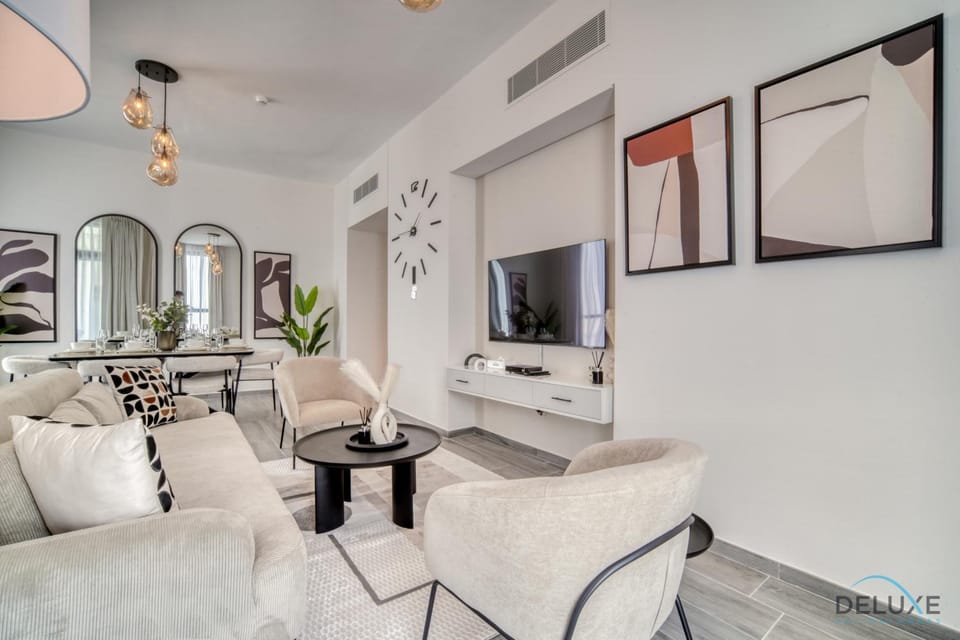 TV and multimedia, Living room, Dining area