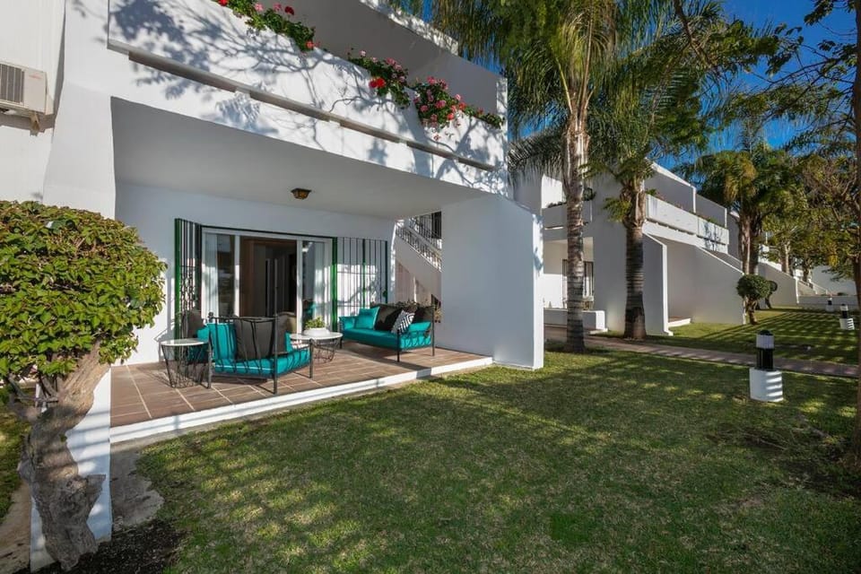 New and Stylish 1 bedroom Apt near Hard Rock RDR310 Apartment in Marbella