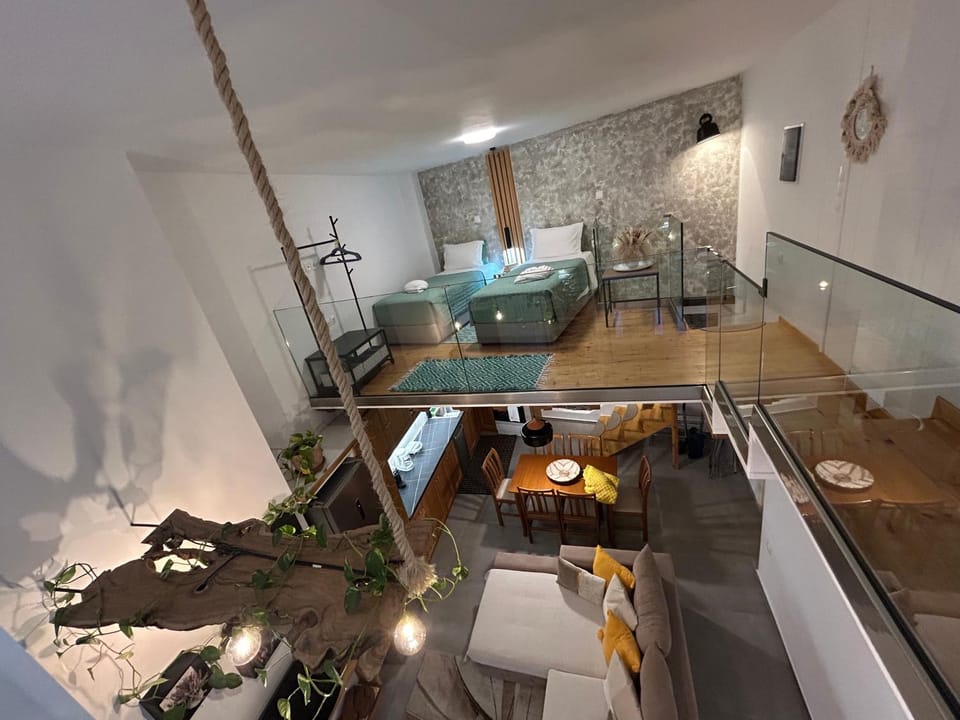 Living room, Photo of the whole room, Dining area