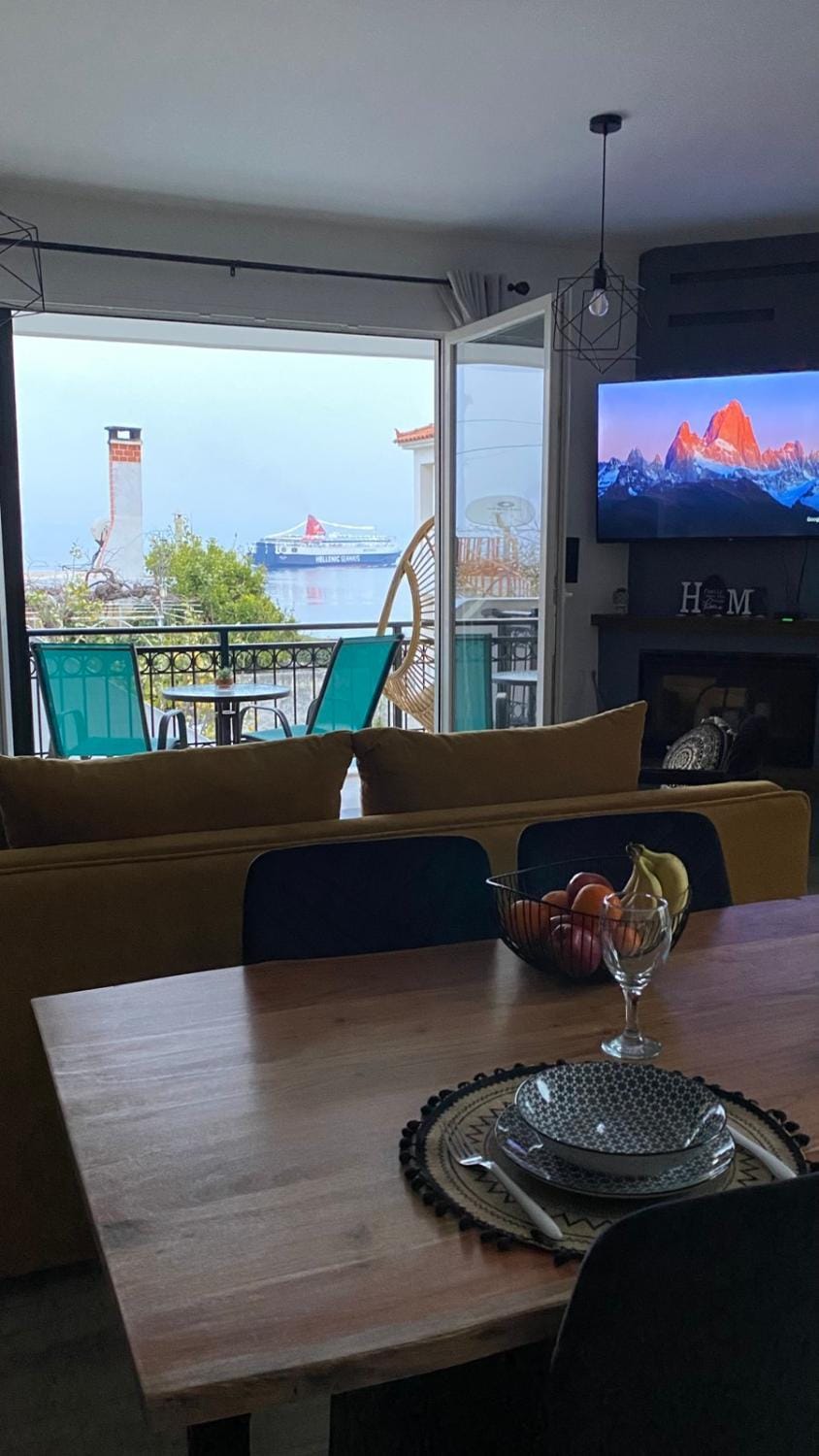 Seaview Luxury Apartment with private parking Apartment in İzmir Province