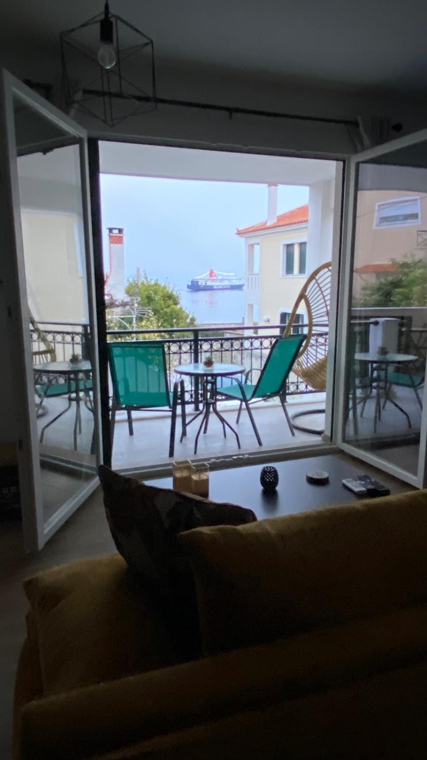 Seaview Luxury Apartment with private parking Apartment in İzmir Province