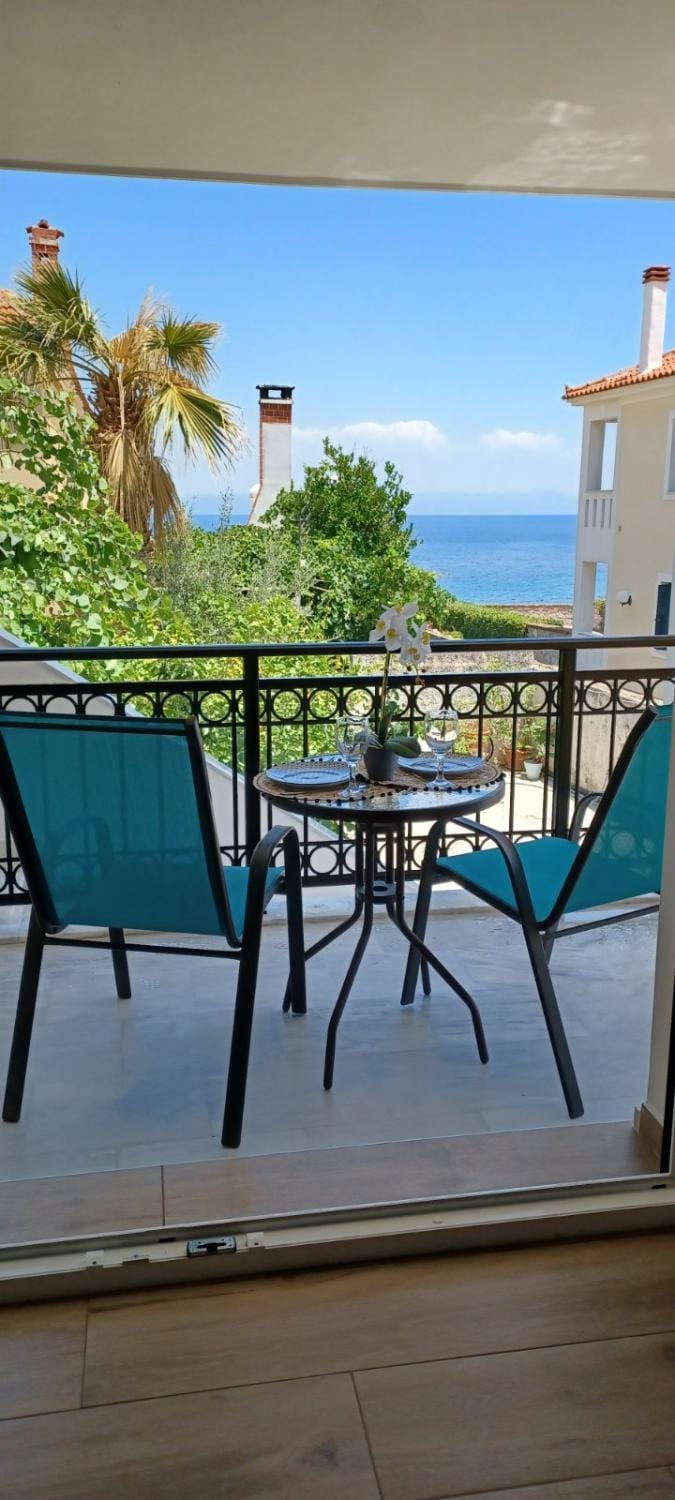 Seaview Luxury Apartment with private parking Apartment in İzmir Province