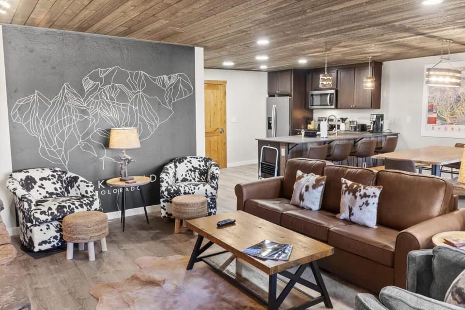 Longbranch Condo Cozy 2BDR - Walk to Main Street House in Breckenridge