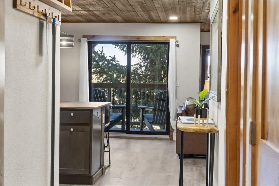 Longbranch Condo Cozy 2BDR - Walk to Main Street House in Breckenridge