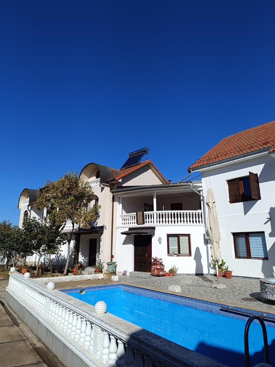 Property building, Pool view