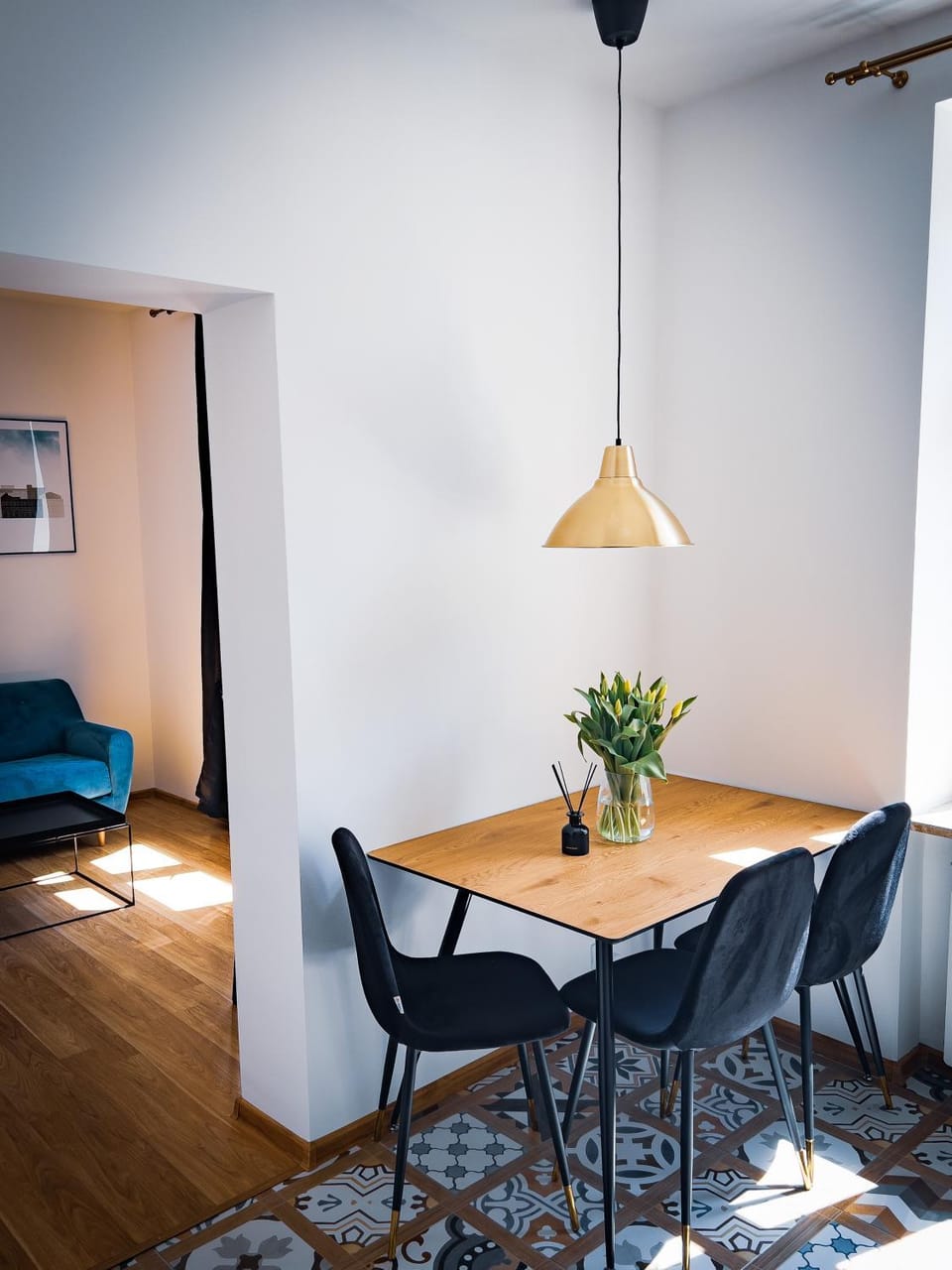Seating area, Dining area