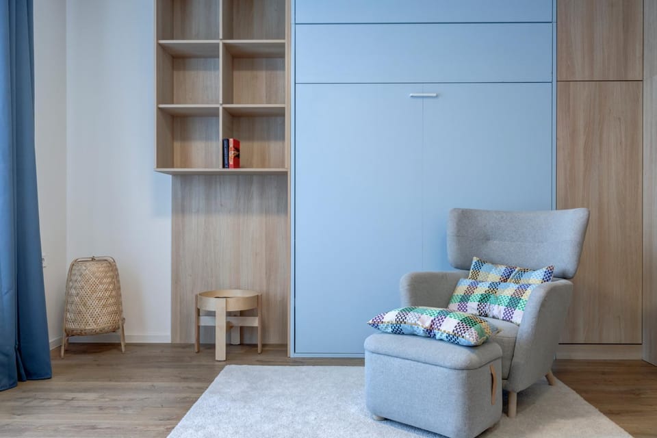 Seating area, wardrobe