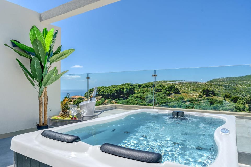 Day, Hot Tub, Mountain view, Pool view