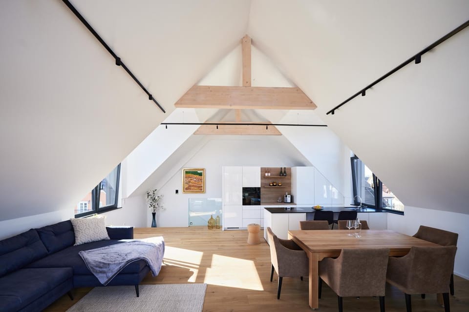 Living room, Dining area, kitchen