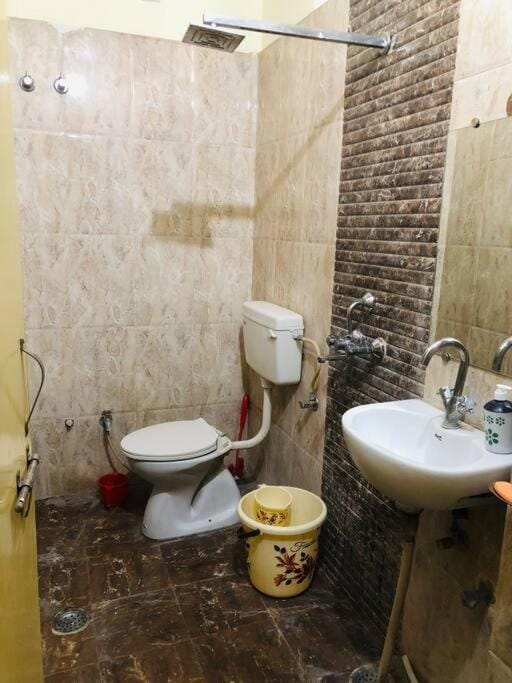 Shower, Toilet, Bathroom, bidet