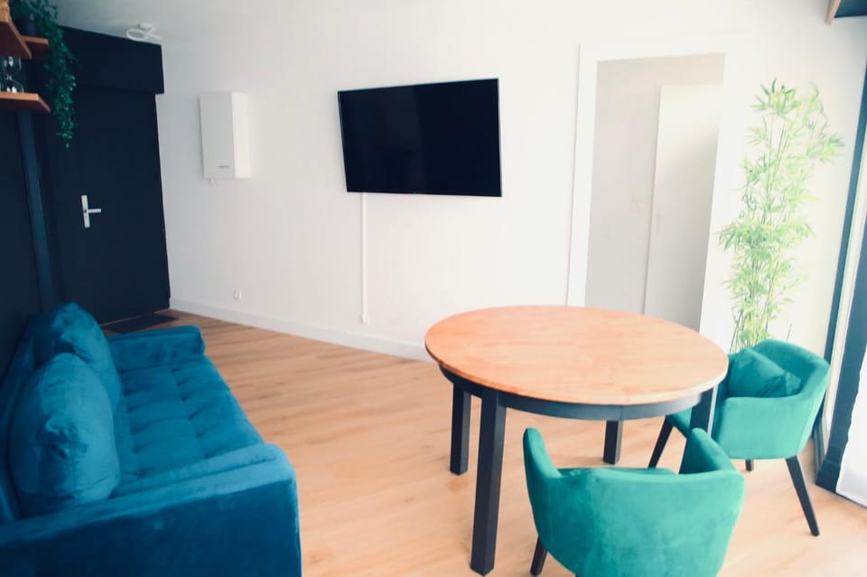Alison's Suite Apartment in Thonon-les-Bains
