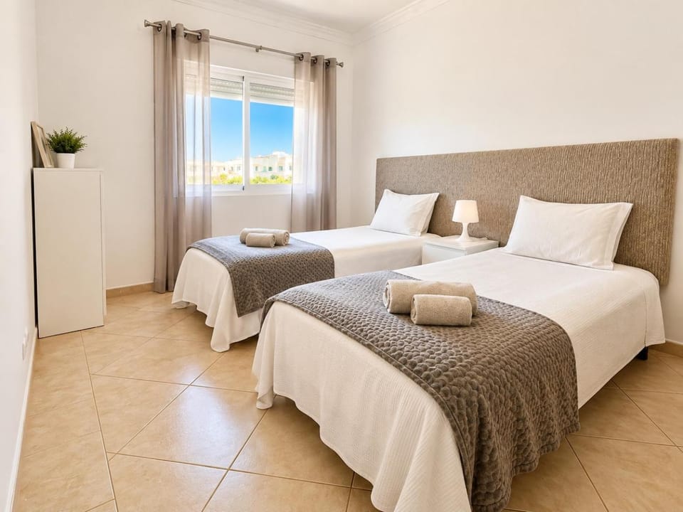 Vilamoura-Praia da Falésia T2 Apartment in Quarteira