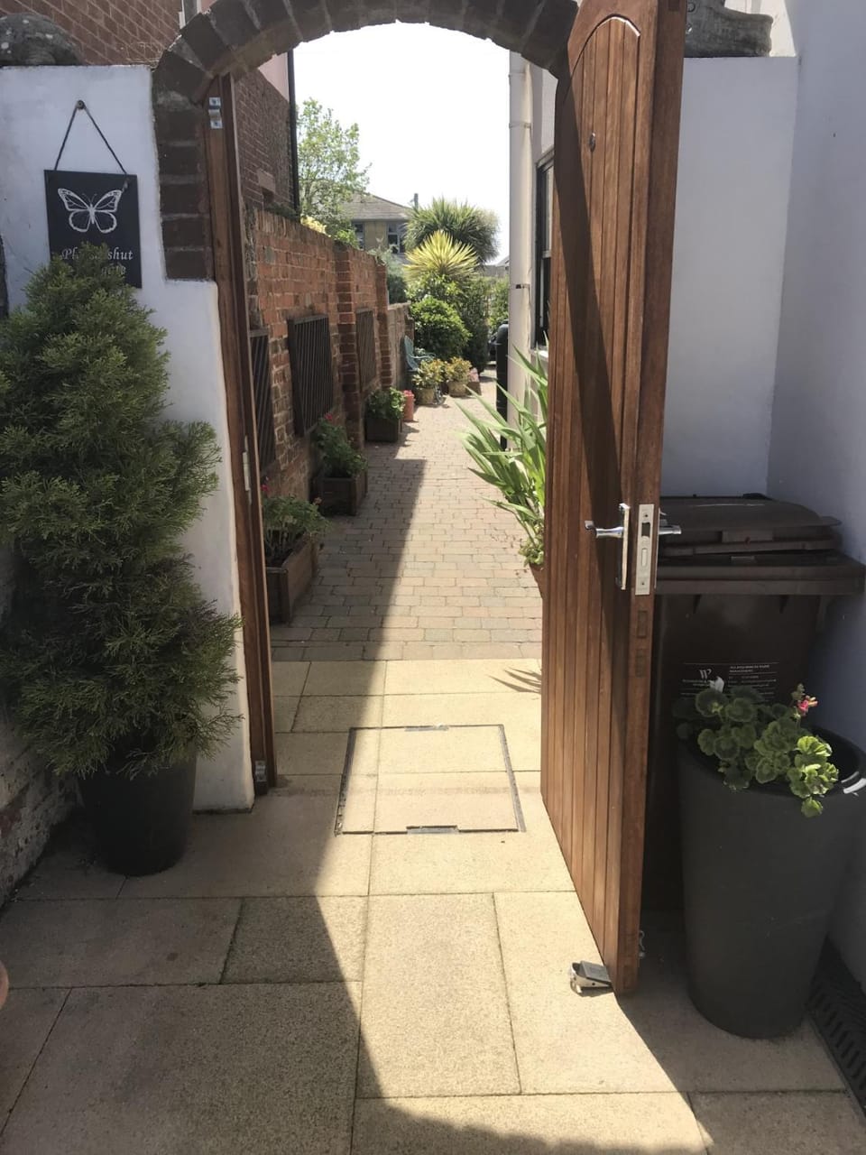 Property building, Garden, Internal: Not applicable to any particular room