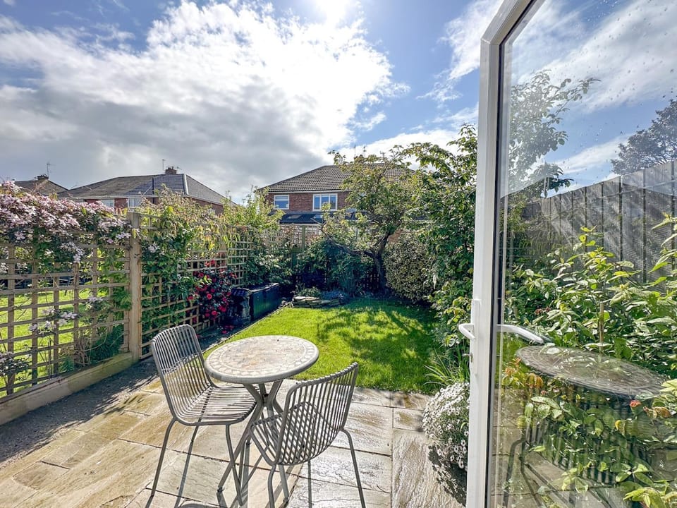 Other, Garden view