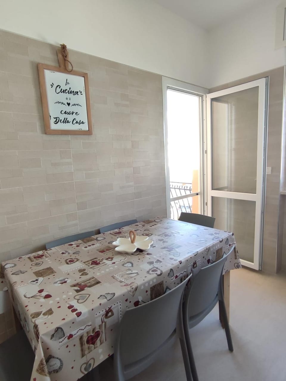 Balcony/Terrace, Dining area