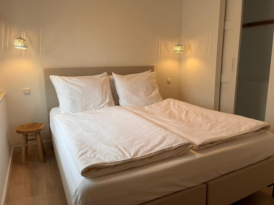 Little Loft, Summerhouse near the beach free parking- Have a nice stay! House in Noordwijk