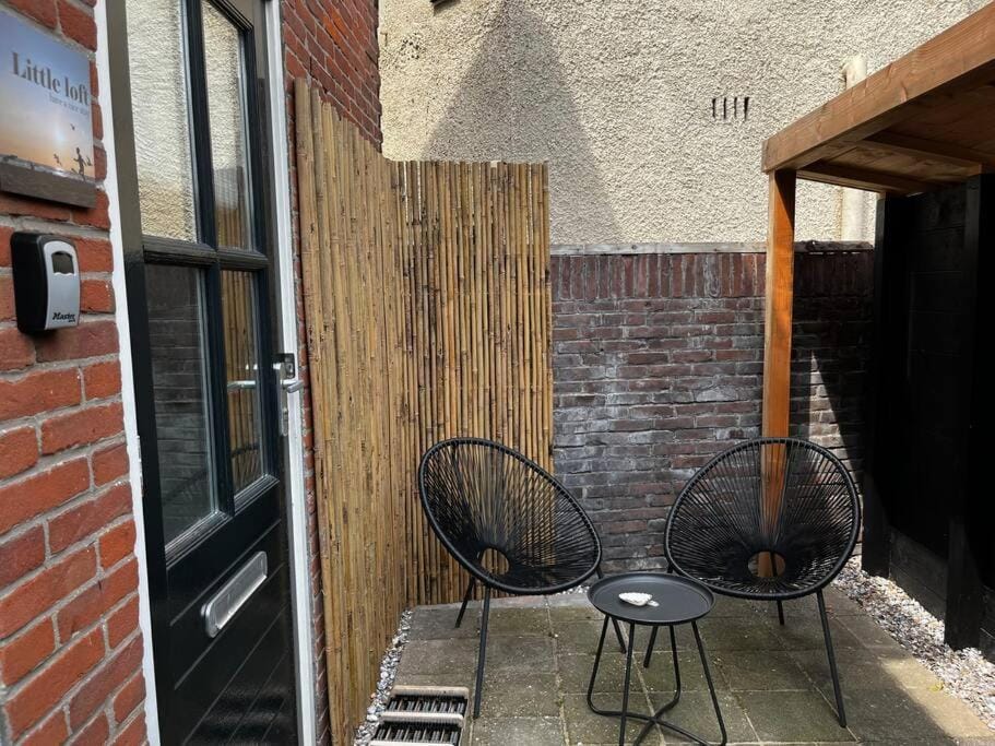 Little Loft, Summerhouse near the beach free parking- Have a nice stay! House in Noordwijk