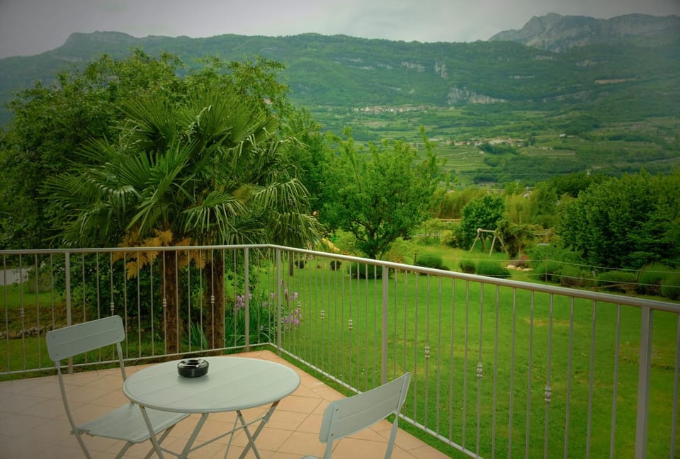 Natural landscape, Balcony/Terrace, Mountain view