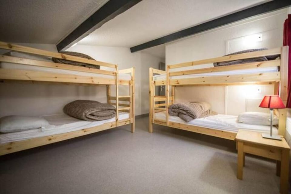 Bed, Bedroom, bunk bed
