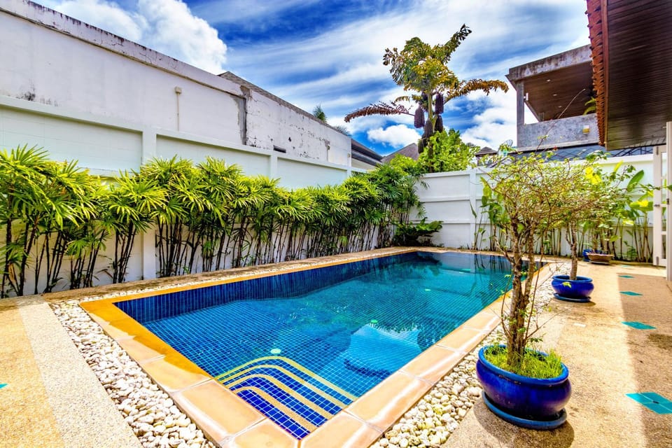 Day, Garden view, Pool view, Swimming pool