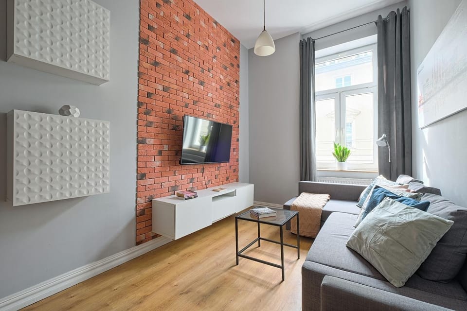 Communal lounge/ TV room, Living room, Seating area, Evening entertainment