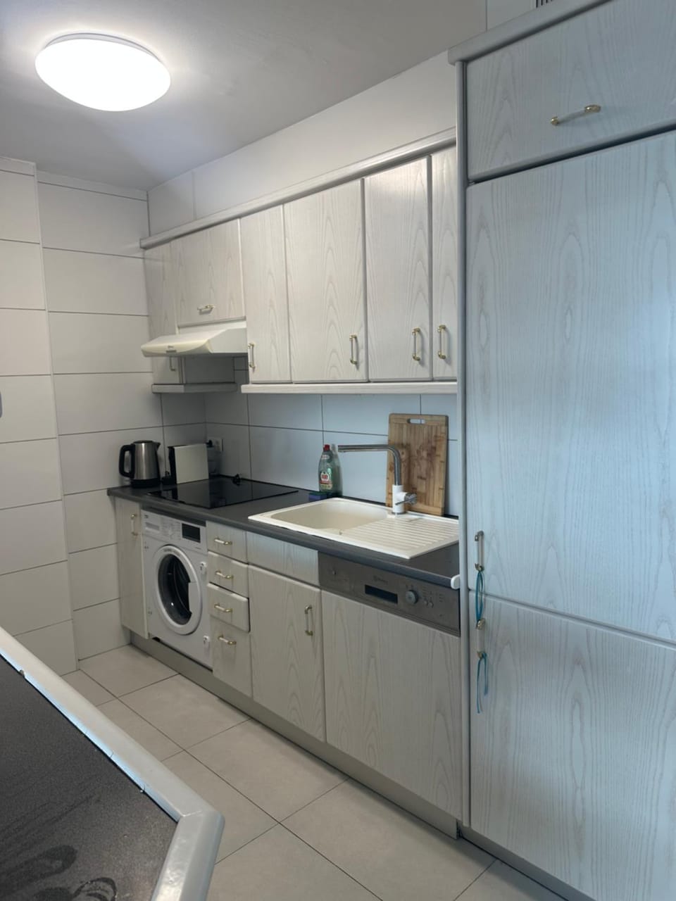 Coffee/tea facilities, Kitchen or kitchenette, dishwasher, oven, pet friendly, washing machine