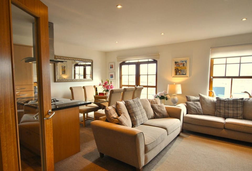 Living room, Other