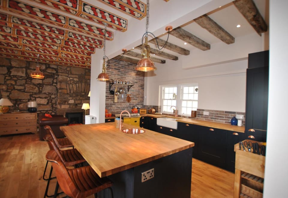 Kitchen or kitchenette, Other