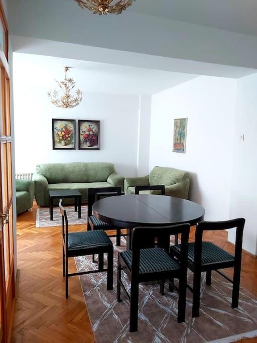 ¤George's Cosy Apartment¤ Apartment in Skopje
