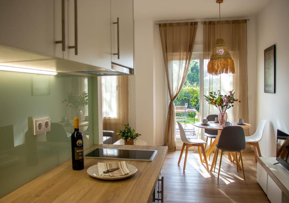 Costaserenasuites Bed and Breakfast in Viana do Castelo District, Portugal