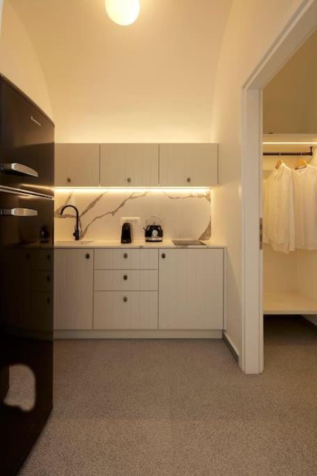 Kitchen or kitchenette, wardrobe