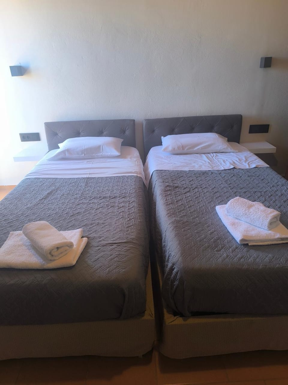 Artemis Hotel-MeRaki Restaurant Hotel in Crete