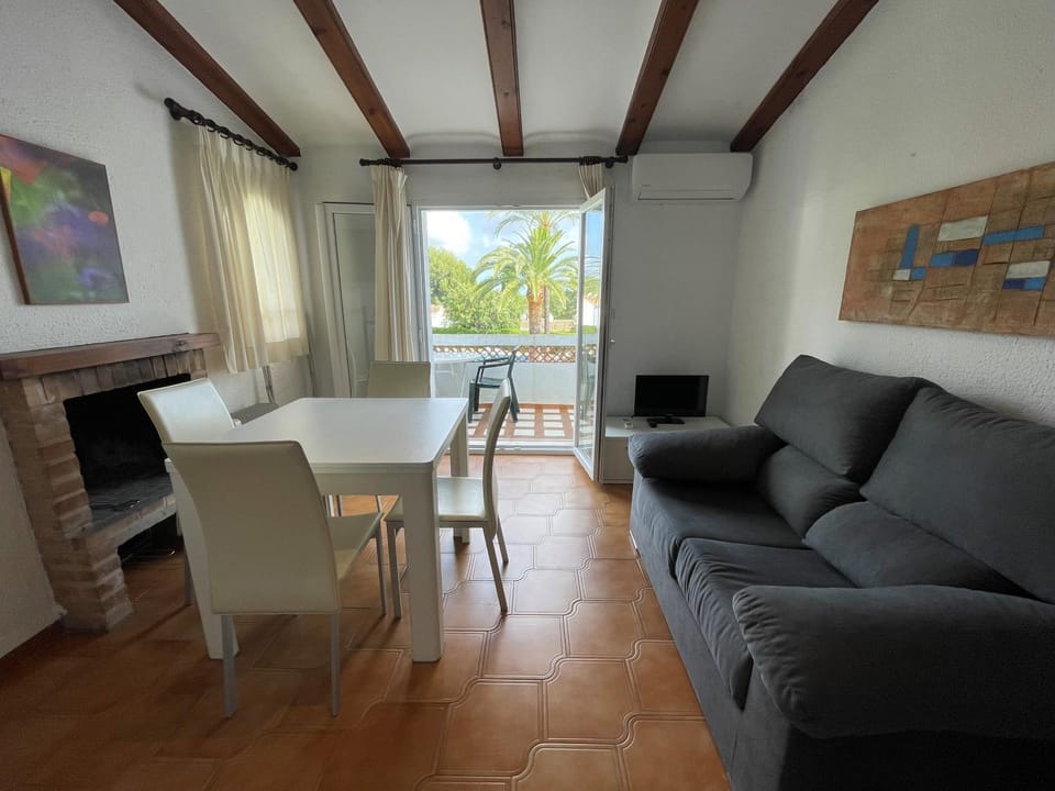 Balcony/Terrace, Living room
