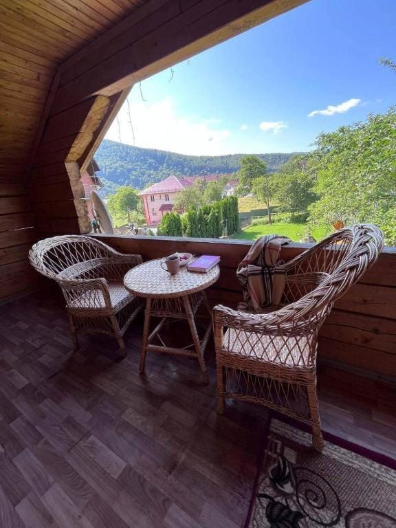Котедж Криниченька Bed and Breakfast in Ukraine