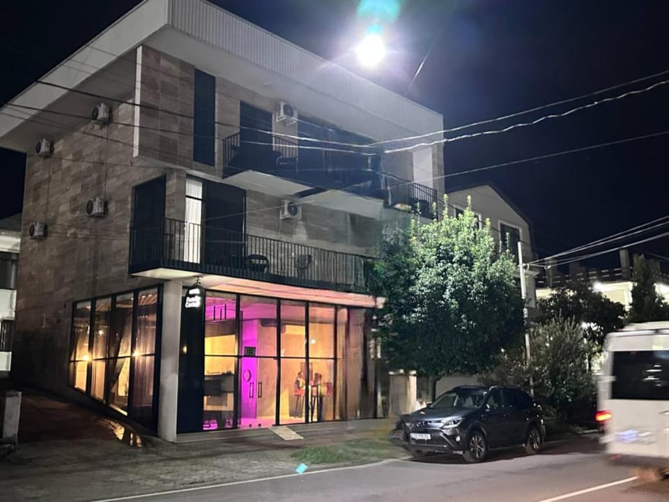 Facade/entrance, Night