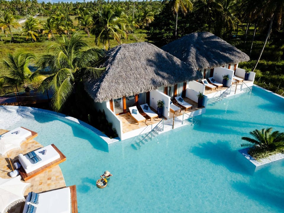 Bedroom, Swimming pool