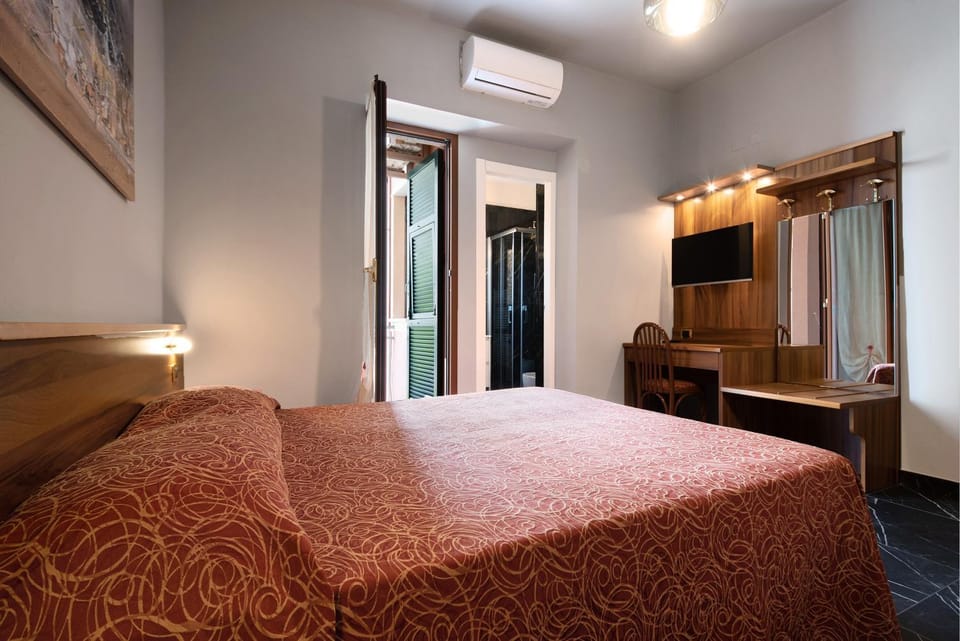 Property building, Living room, Bedroom