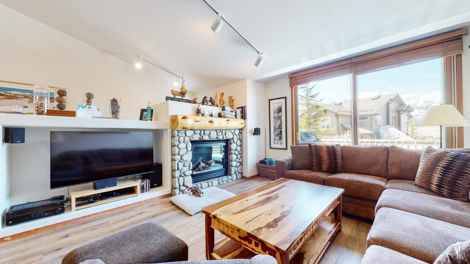 Snowcreek V #784 condo Apartment in Mammoth Lakes